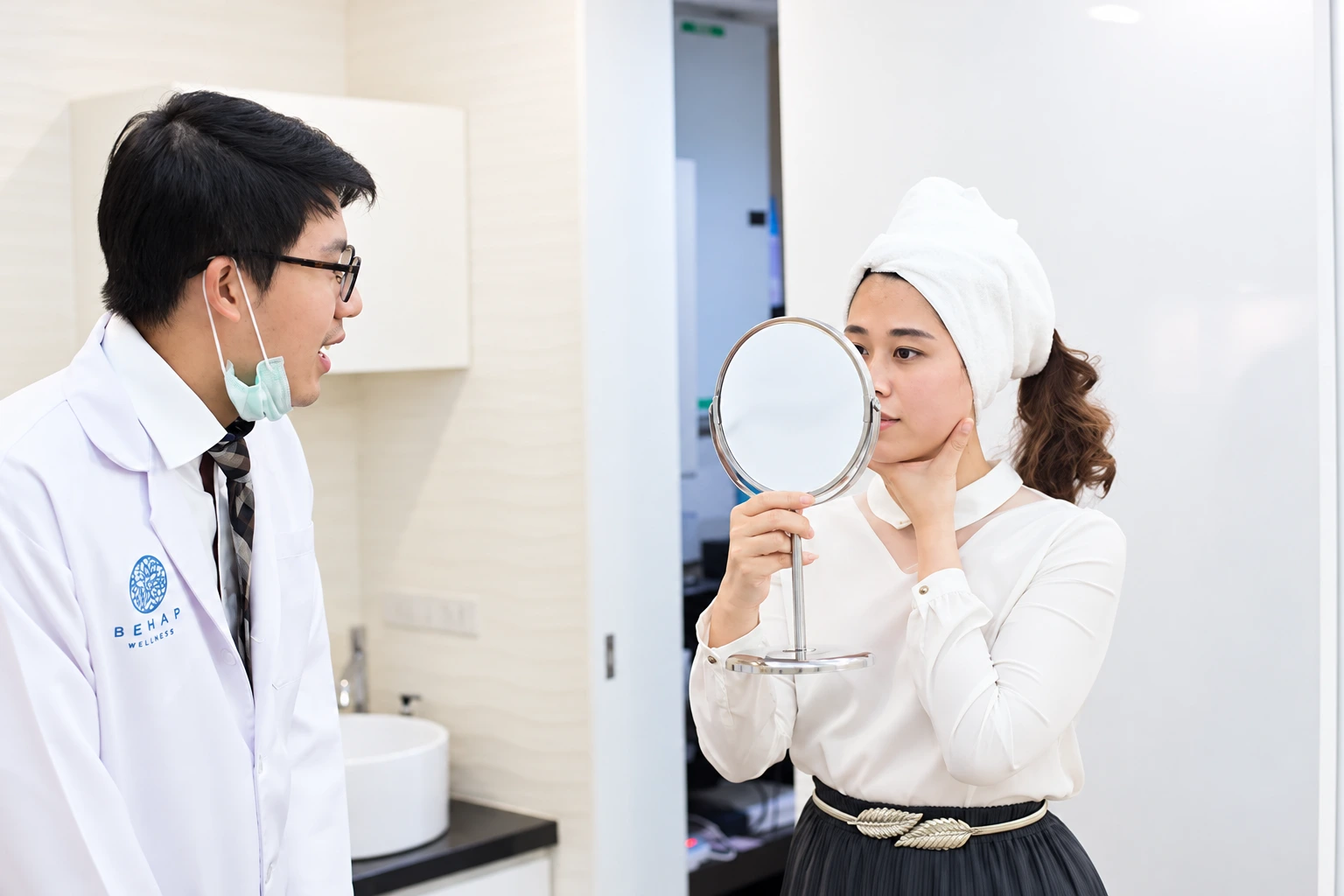 Treatment-planning consultation at BEHAP · การปรึกษาแผนการรักษาที่ BEHAP